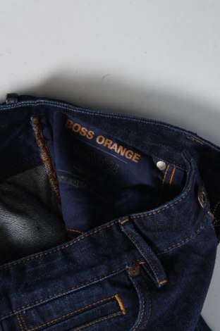 Мъжки дънки Boss Orange, Размер M, Цвят Син, Цена 8,58 лв.