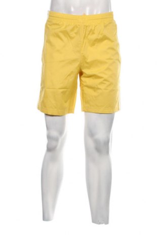 Ανδρικό κοντό παντελόνι Adidas Originals, Μέγεθος S, Χρώμα Κίτρινο, Τιμή 24,49 €