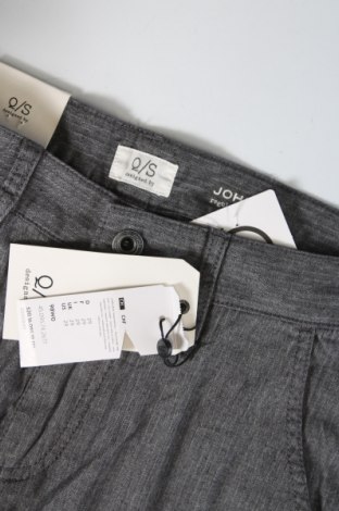 Ανδρικό κοντό παντελόνι Q/S by S.Oliver, Μέγεθος S, Χρώμα Γκρί, Τιμή 6,58 €