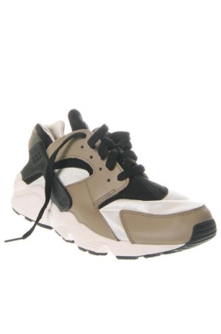 Мъжки обувки Nike, Размер 45, Цвят Многоцветен, Цена 190,00 лв.