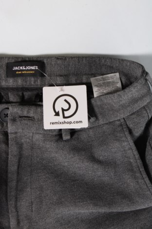 Ανδρικό παντελόνι Jack & Jones, Μέγεθος M, Χρώμα Γκρί, Τιμή 17,94 €