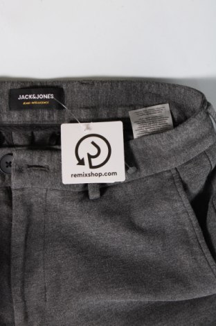 Pánské kalhoty  Jack & Jones, Velikost M, Barva Šedá, Cena  106,00 Kč