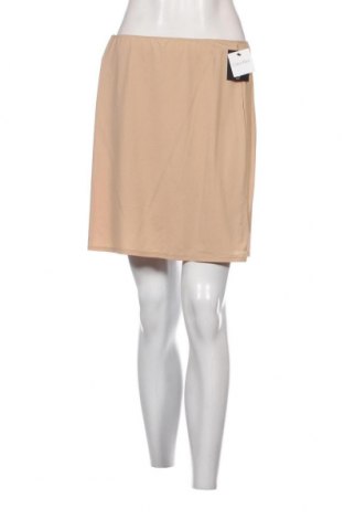 Tvarující spodní prádlo Calvin Klein, Velikost L, Barva Béžová, Cena  1 447,00 Kč