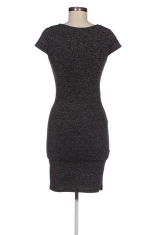 Φόρεμα, Μέγεθος M, Χρώμα Ασημί, Τιμή 4,49 €