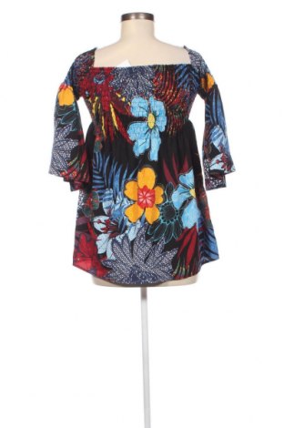 Damen Shirt, Größe S, Farbe Mehrfarbig, Preis 3,04 €