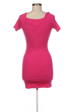 Kleid Almost Famous, Größe M, Farbe Rosa, Preis 3,63 €