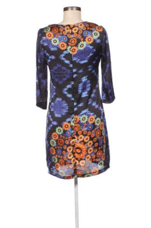 Šaty  Attentif Paris, Velikost S, Barva Vícebarevné, Cena  88,00 Kč