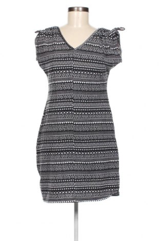 Kleid C&A, Größe S, Farbe Mehrfarbig, Preis 5,05 €
