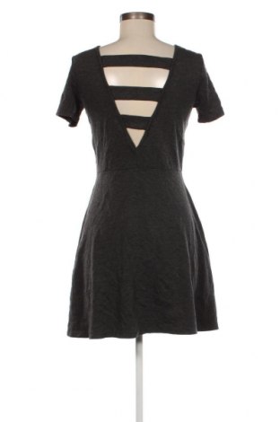 Φόρεμα Cropp, Μέγεθος XL, Χρώμα Γκρί, Τιμή 21,03 €