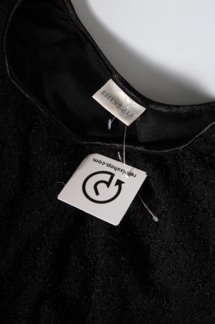 Kleid Essentials, Größe M, Farbe Schwarz, Preis € 4,44