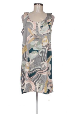 Kleid Fable & Eve, Größe M, Farbe Mehrfarbig, Preis 36,12 €