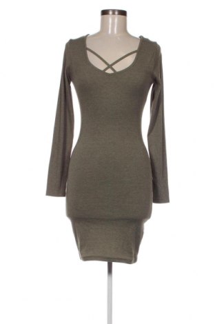 Kleid Fb Sister, Größe S, Farbe Grün, Preis 3,43 €