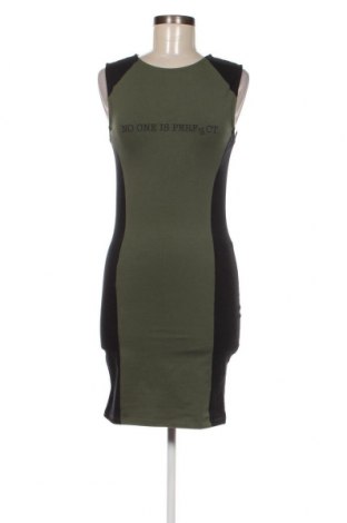 Φόρεμα Fb Sister, Μέγεθος M, Χρώμα Πολύχρωμο, Τιμή 3,95 €