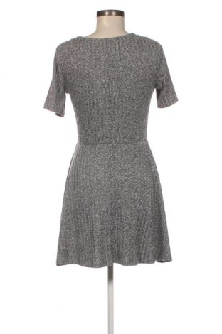 Kleid H&M Divided, Größe M, Farbe Grau, Preis 4,04 €
