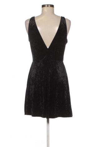 Kleid H&M Divided, Größe M, Farbe Schwarz, Preis € 3,83