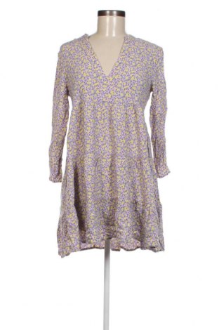 Kleid Jdy, Größe M, Farbe Mehrfarbig, Preis 5,65 €