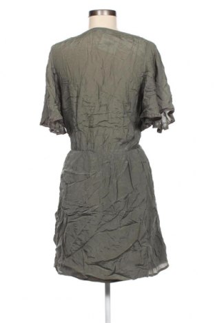 Kleid Le Temps Des Cerises, Größe L, Farbe Grau, Preis 8,28 €