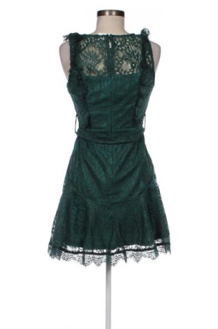 Kleid Love Triangle, Größe M, Farbe Grün, Preis € 10,21