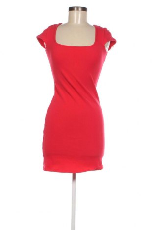 Šaty  Nelly, Velikost M, Barva Červená, Cena  591,00 Kč