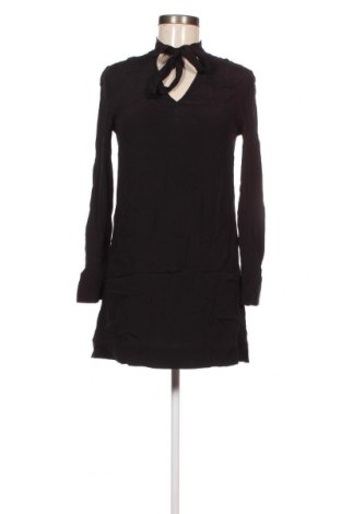 Kleid Opus, Größe S, Farbe Schwarz, Preis € 3,28