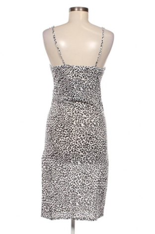 Kleid Pretty Little Thing, Größe XS, Farbe Mehrfarbig, Preis 8,77 €