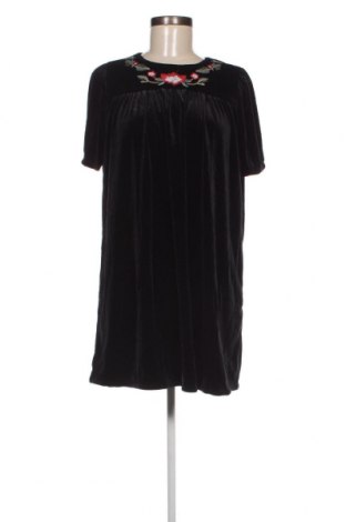 Kleid Pull&Bear, Größe M, Farbe Schwarz, Preis 5,93 €