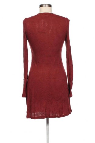 Φόρεμα Pull&Bear, Μέγεθος L, Χρώμα Κόκκινο, Τιμή 3,56 €