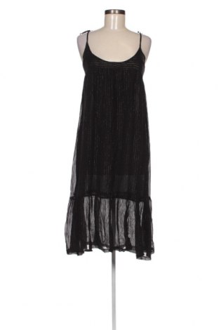 Φόρεμα Pull&Bear, Μέγεθος L, Χρώμα Μαύρο, Τιμή 10,67 €