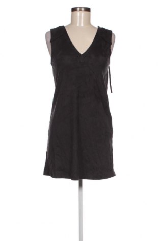 Šaty  Pull&Bear, Veľkosť S, Farba Čierna, Cena  4,74 €