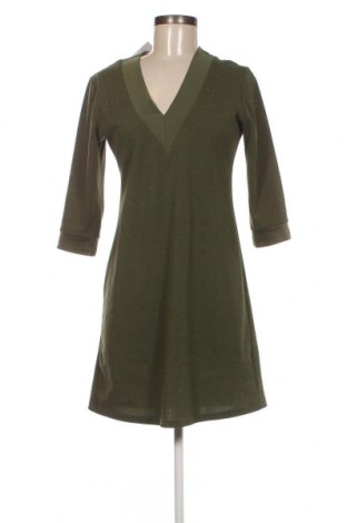 Kleid Quinze Heures Trente, Größe M, Farbe Grün, Preis € 40,36