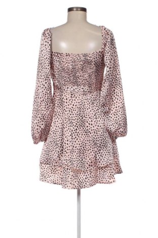 Kleid Quiz, Größe M, Farbe Rosa, Preis 18,40 €