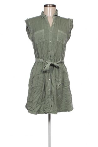 Φόρεμα Review, Μέγεθος M, Χρώμα Πράσινο, Τιμή 5,26 €