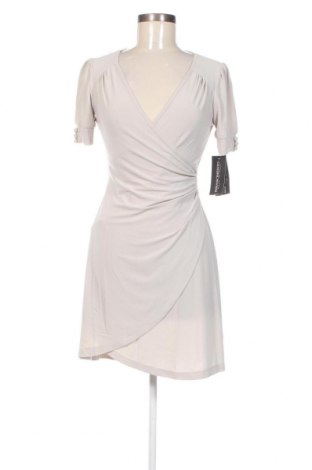 Kleid Rinascimento, Größe M, Farbe Grün, Preis 65,76 €