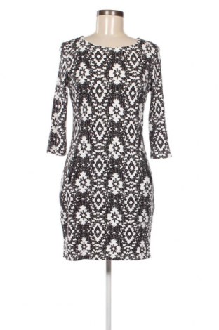 Kleid Saint Tropez, Größe S, Farbe Mehrfarbig, Preis 7,10 €