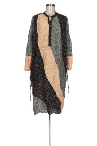 Φόρεμα Second Female, Μέγεθος XL, Χρώμα Πολύχρωμο, Τιμή 36,49 €