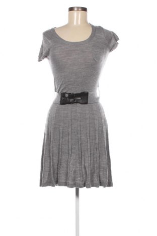Kleid Sinequanone, Größe S, Farbe Grau, Preis 3,28 €