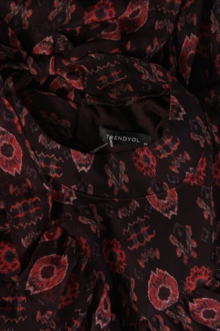 Φόρεμα Trendyol, Μέγεθος XS, Χρώμα Πολύχρωμο, Τιμή 4,63 €