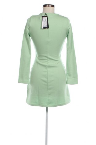 Šaty  Trendyol, Velikost XS, Barva Zelená, Cena  1 478,00 Kč
