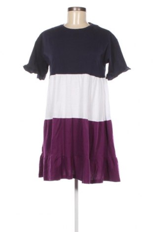 Šaty  Trendyol, Velikost S, Barva Vícebarevné, Cena  517,00 Kč
