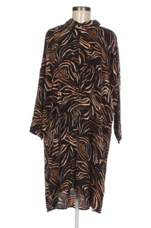 Φόρεμα Urban Outfitters, Μέγεθος M, Χρώμα Πολύχρωμο, Τιμή 9,46 €