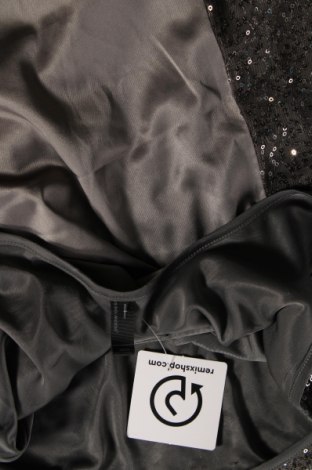Kleid Vero Moda, Größe M, Farbe Grau, Preis € 13,92