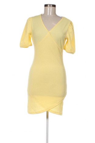 Šaty  Vero Moda, Velikost XS, Barva Žlutá, Cena  227,00 Kč