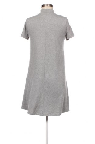 Šaty  Vero Moda, Veľkosť S, Farba Sivá, Cena  3,97 €