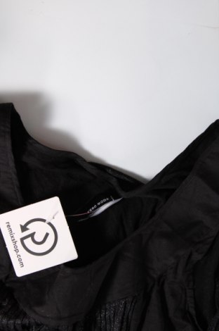 Šaty  Vero Moda, Veľkosť M, Farba Čierna, Cena  10,72 €
