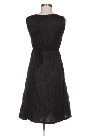Kleid Vero Moda, Größe M, Farbe Schwarz, Preis 37,58 €