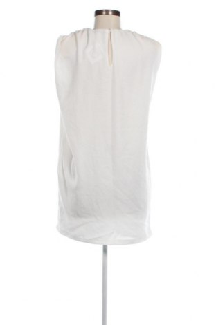 Рокля Zara, Размер XS, Цвят Бял, Цена 63,11 лв.