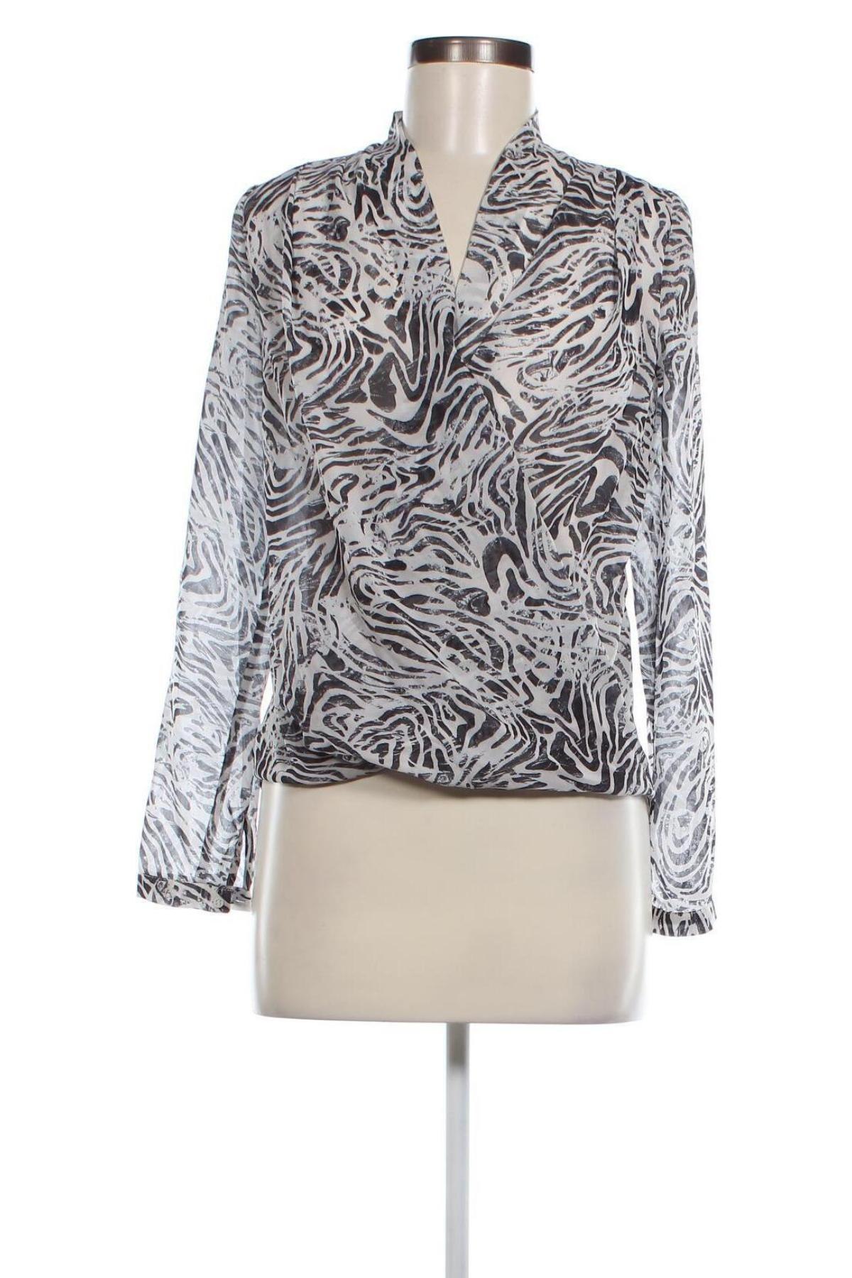 Дамска блуза H&M, Размер XS, Цвят Многоцветен, Цена 20,00 лв.
