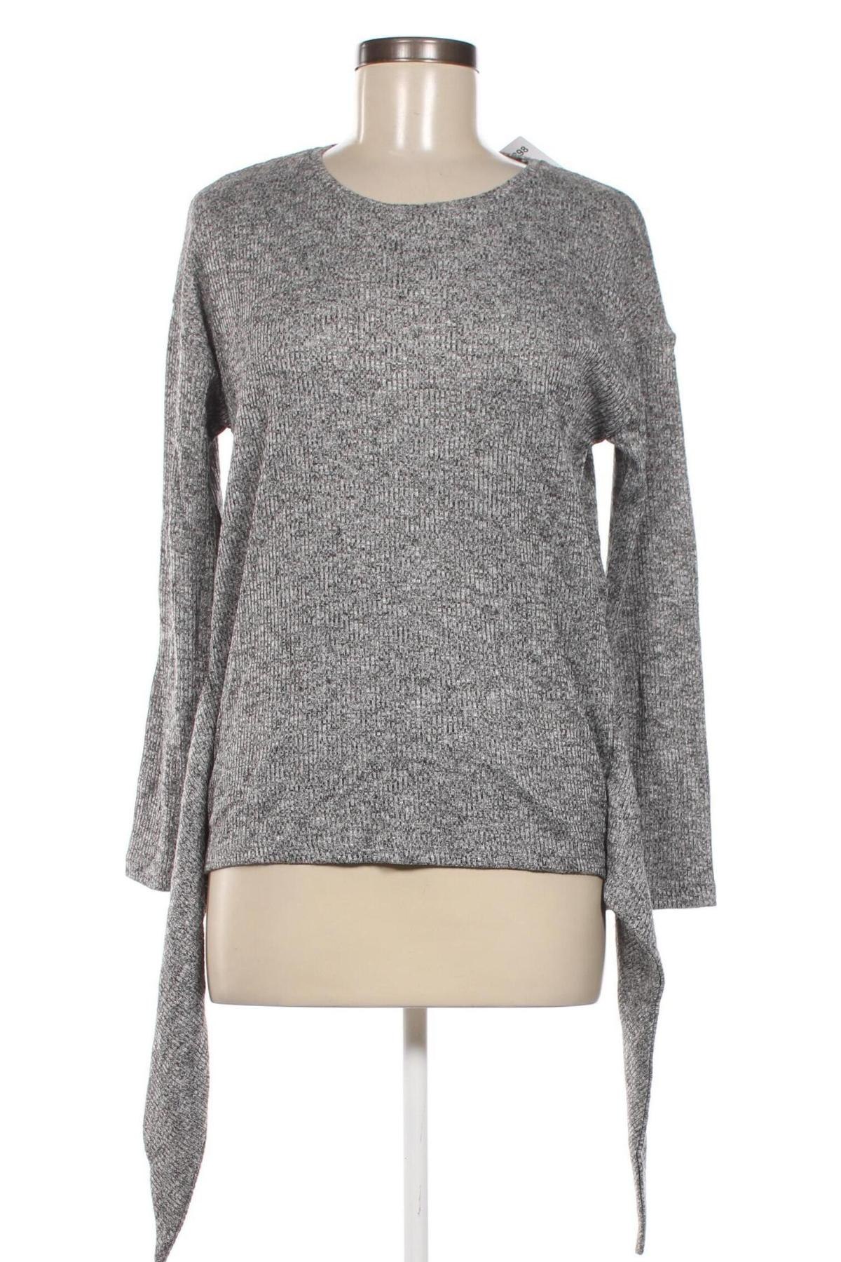 Damen Shirt Pull&Bear, Größe M, Farbe Grau, Preis 2,56 €