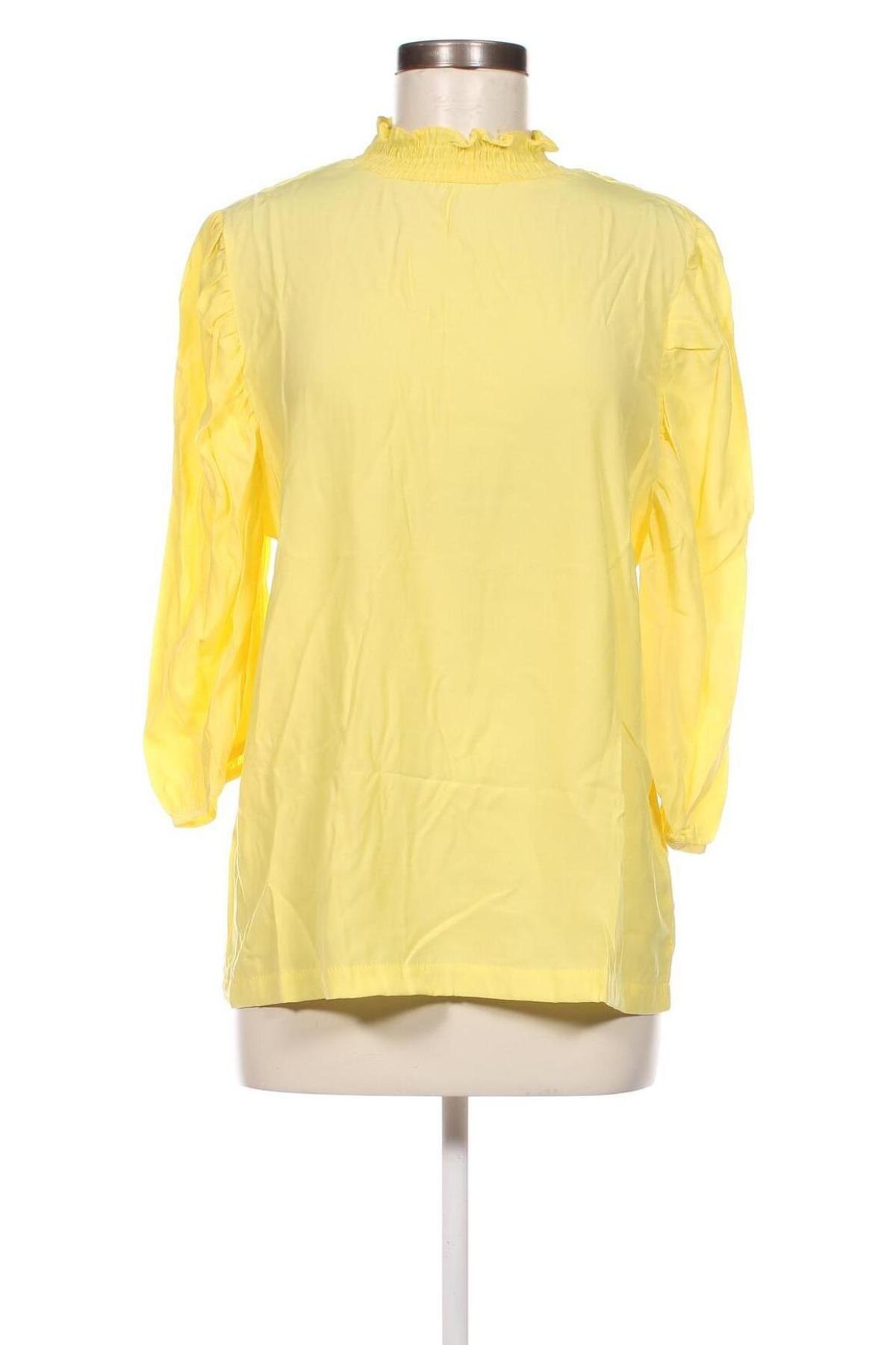 Дамска блуза Sisters Point, Размер M, Цвят Жълт, Цена 7,17 лв.