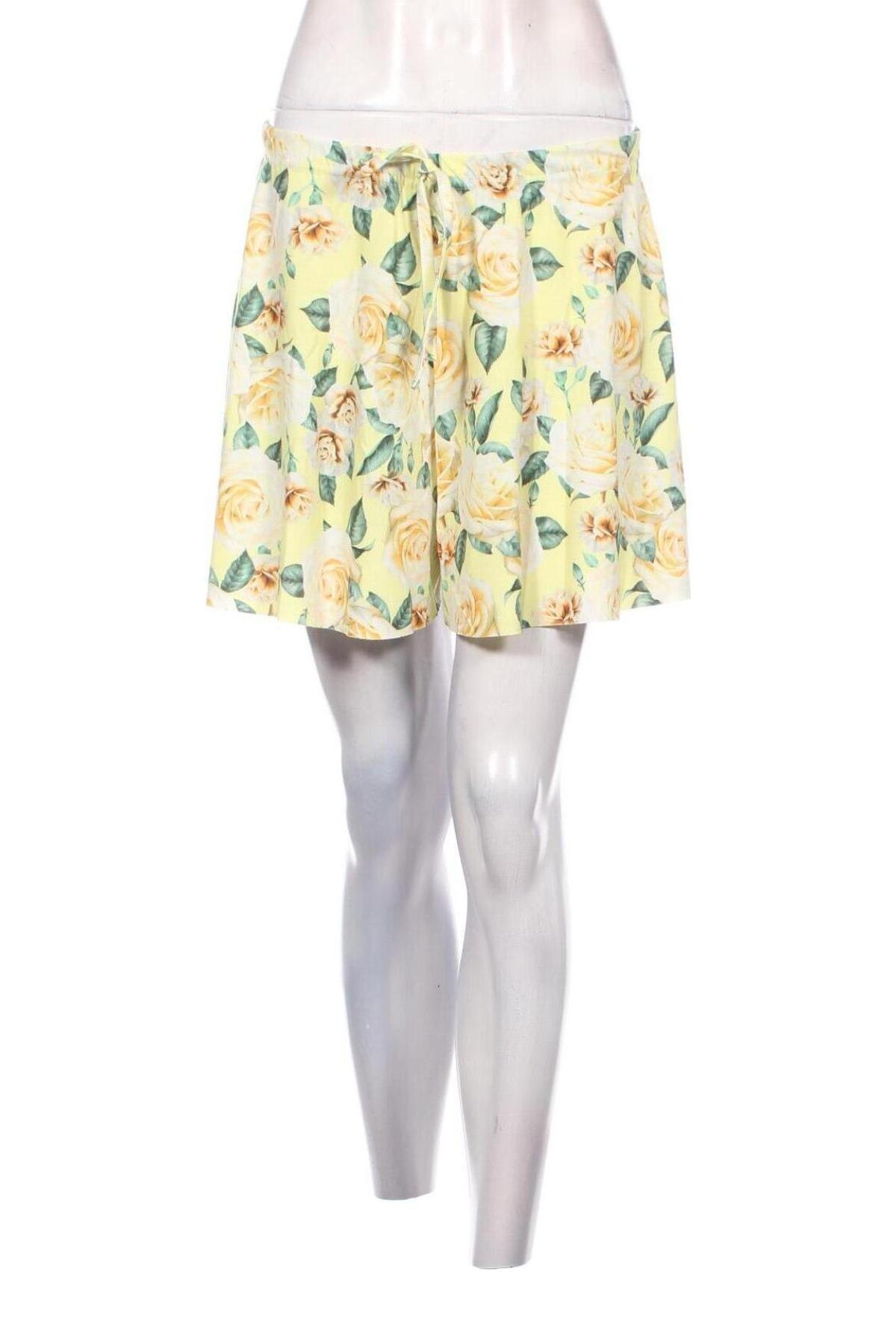 Damen Shorts Boohoo, Größe S, Farbe Mehrfarbig, Preis 6,87 €
